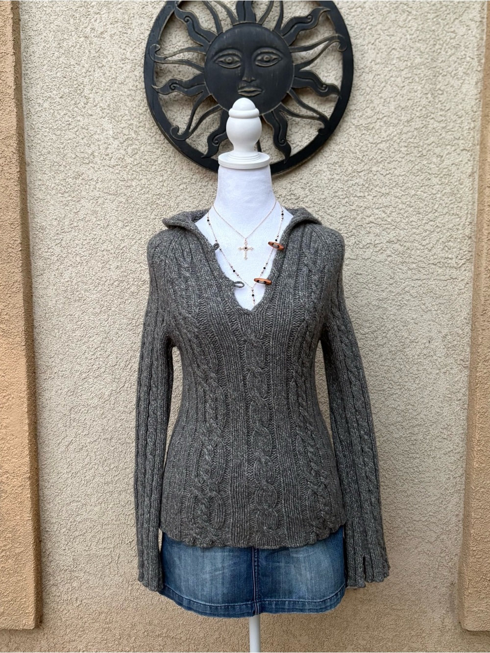 American Eagle 100% Lambswool Grey Cable Knit Hooded Sweater Y2K Preppy Fall